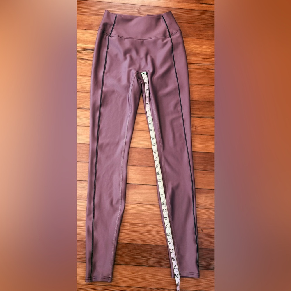 Alo Airlift Redefine Set Burgundy Truffle Sz S - Picture 14 of 14